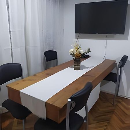 Apartamento Comodo Para 3 En Recoleta Apartment Buenos Aires Luaran gambar